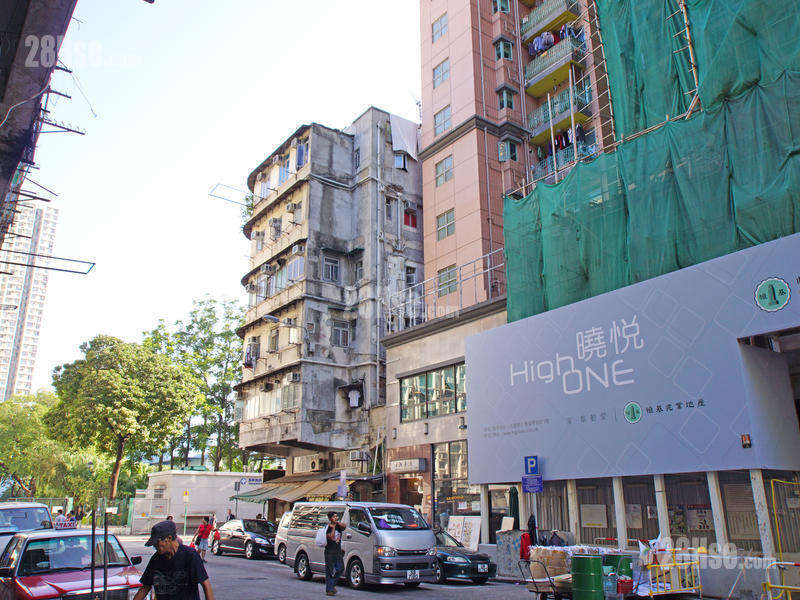 晓悦 周边大厦 项目附近有较多旧式楼宇