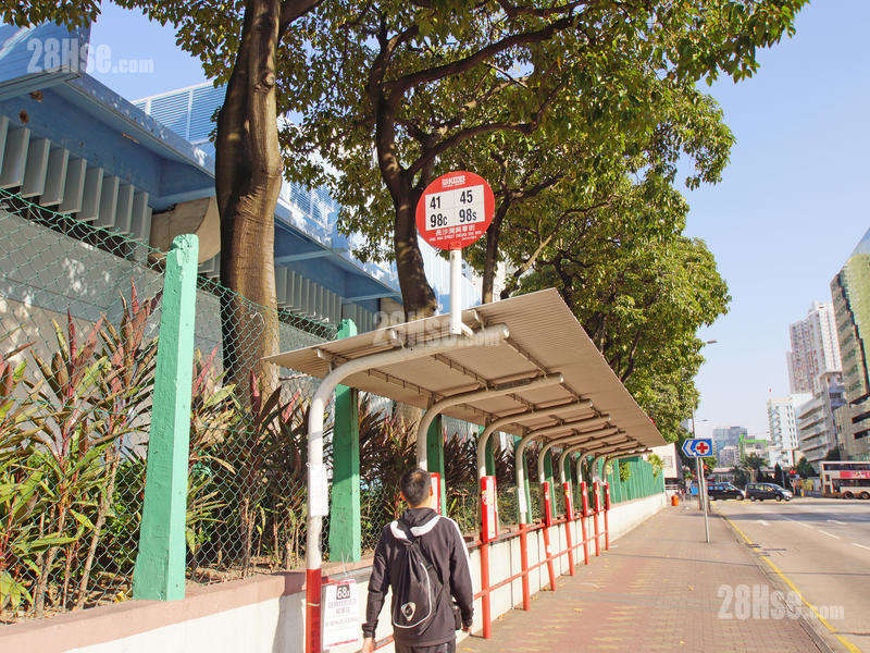 晓悦 交通配套 九巴(41,45,98c,98s)往九龙方向