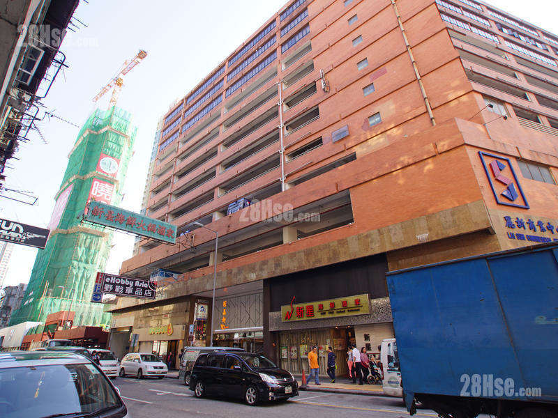 晓悦 邻近商场或食肆 项目附近有各种食肆