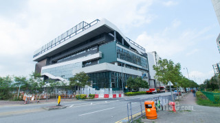 Silicon Hill 附近設施: 香港墨爾文國際學校 (近天賦海灣, 距離項目約800米)