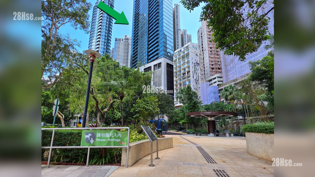 天御 2期 附近設施 堅道花園, 距離項目 (綠色箭嘴部分) 約 150 米