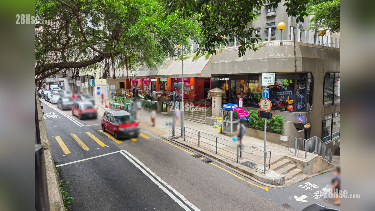 天御 2期 鄰近商場或食肆 堅道一帶設有食肆商舖