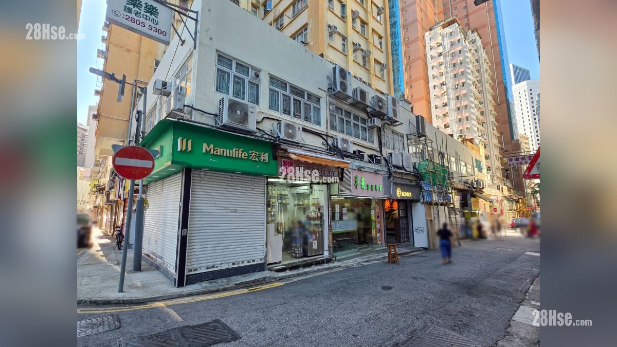 Woodis 鄰近商場或食肆 項目對面的克街設有食肆商舖