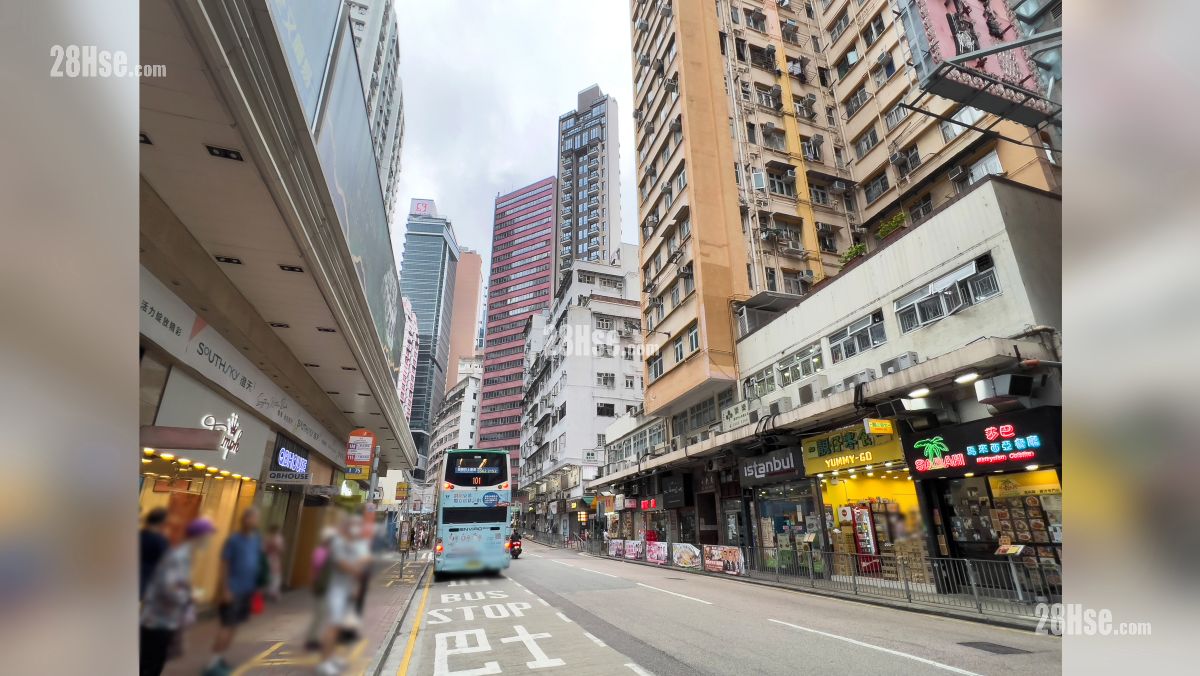 Woodis 鄰近商場或食肆 灣仔道一帶設有食肆商舖