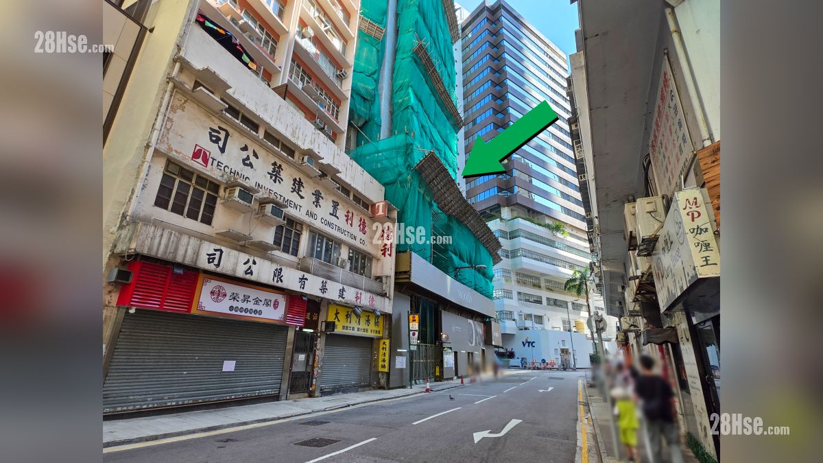 Woodis 屋苑設施環境 項目 (綠色箭嘴部分) 外的活道