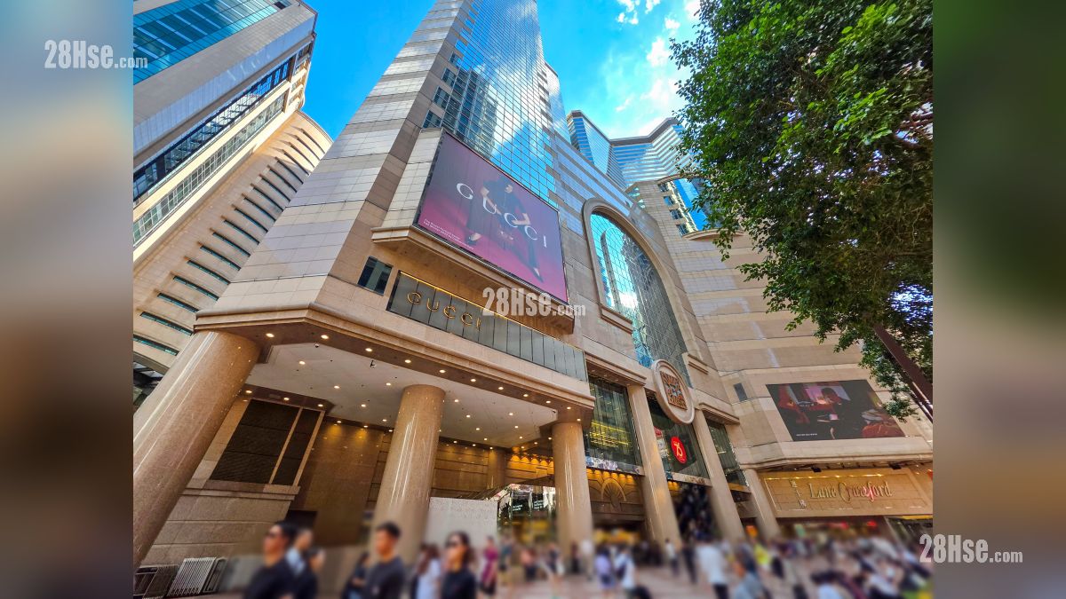 Woodis 鄰近商場或食肆 時代廣場,  距離項目約 600 米