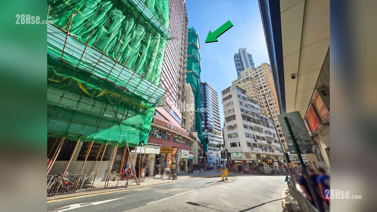 Woodis 屋苑設施環境 項目 (綠色箭嘴部分) 外的活道