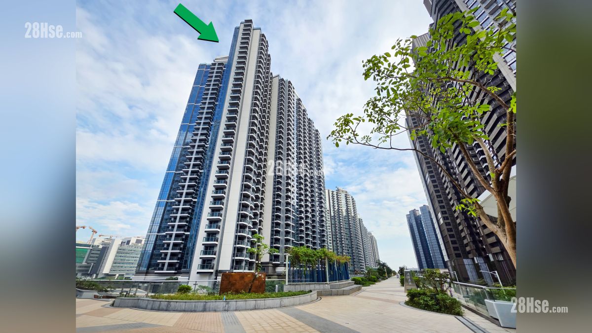 Double Coast III 附近设施 项目 (绿色箭嘴部分) 附近设有启德空中花园