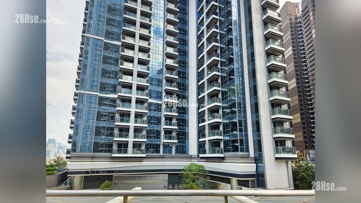 Double Coast III 主题大厦 项目低层部分 (从启德空中花园观看)