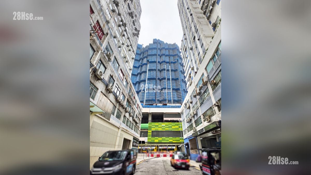 Deep Water South 6A期 主題大廈 黃竹坑站港島南岸第 6A 期為Deep Water South 6A期，項目由1座組成，涉及463伙，主打一房至三房戶。 