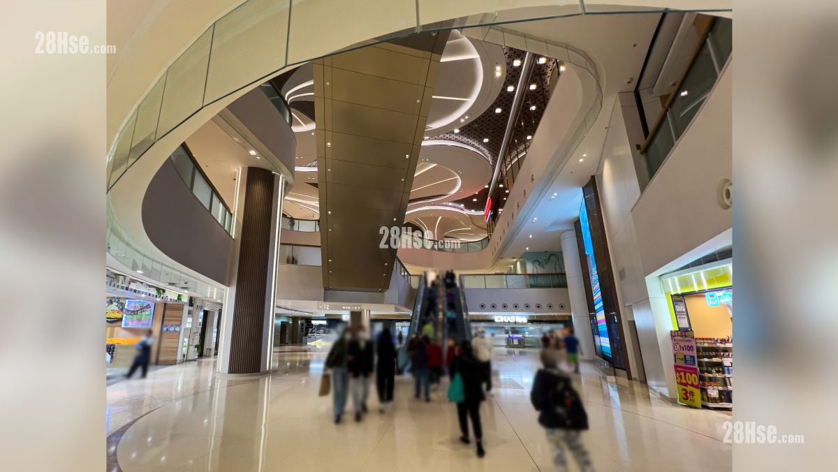 海瑅湾 II 邻近商场或食肆 日出康城 the Loahas 设有各种食肆商