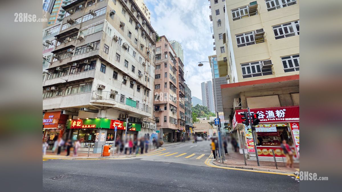 海嵎 鄰近商場或食肆 卑路乍街設有食肆商舖