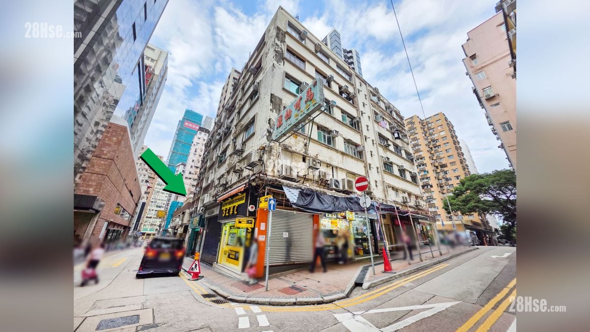 瑜意 周邊大廈 項目 (綠色箭嘴部分) 外的德興街與德成街交界有舊式大廈