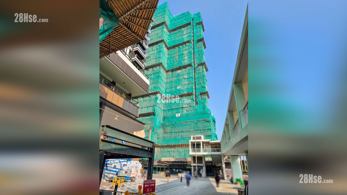 首匯 主題大廈 從紅磡南道天橋下方觀看項目