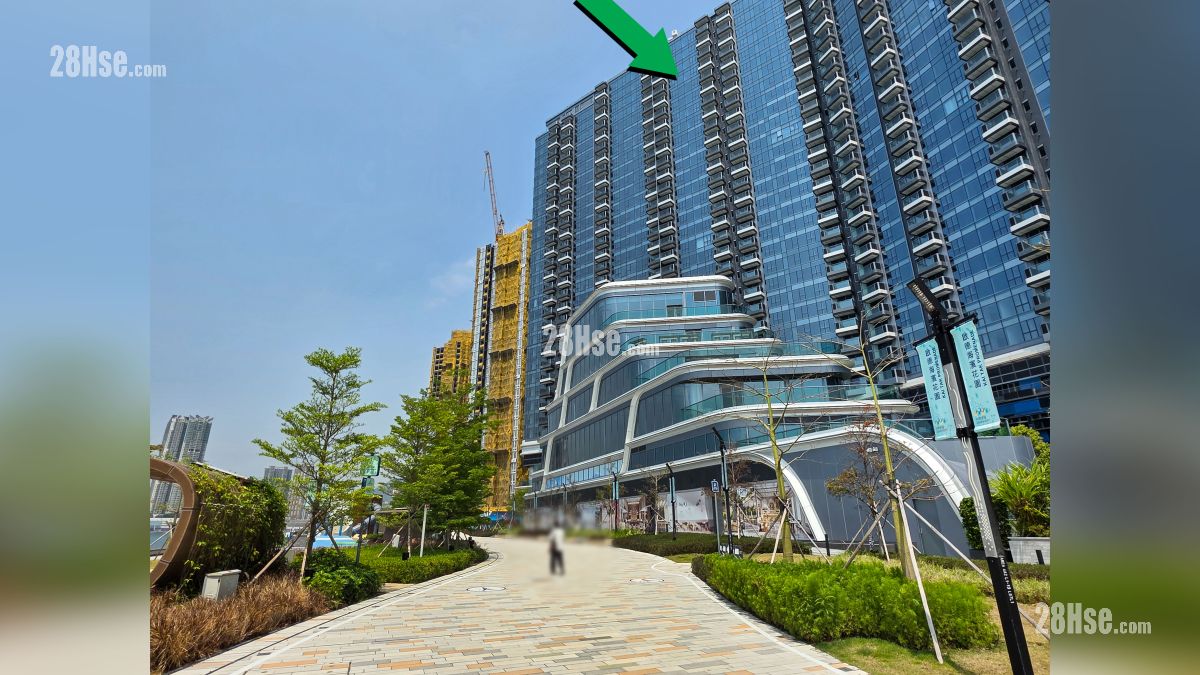 维港湾畔 2B期 附近设施 项目 (绿色箭嘴部分) 附近设有启德海滨花园