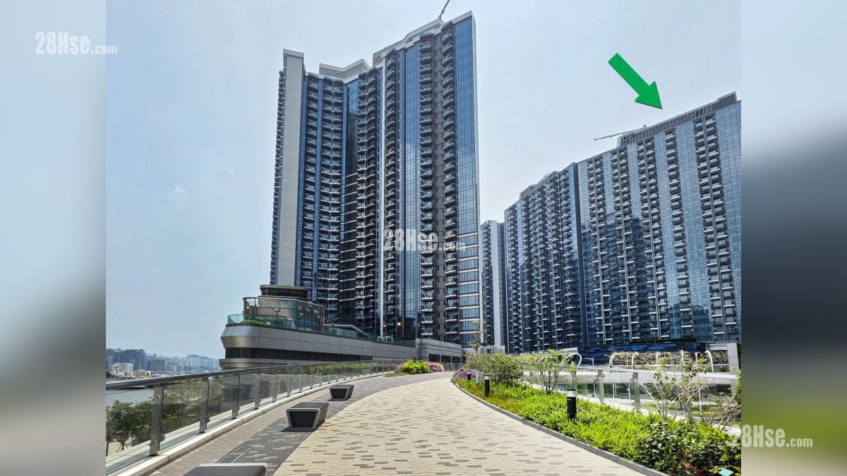 维港湾畔 2B期 周边大厦 项目对面的 KT Marina 启德海湾