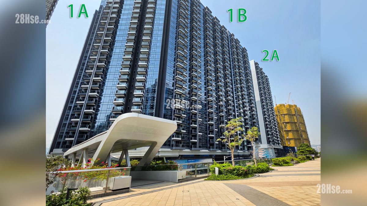 维港湾畔 2B期 屋苑其他期数 从启德空中花园观看 1, 2 期位置