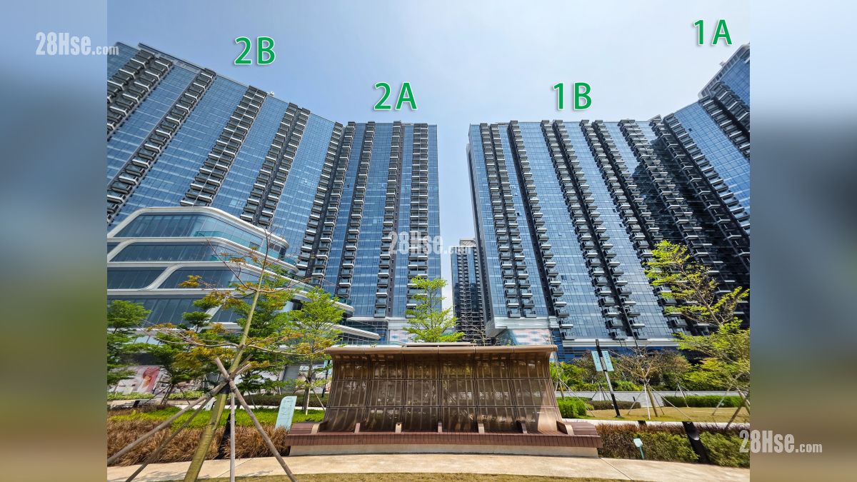 维港湾畔 2B期 屋苑其他期数 从启德海滨花园观看 1, 2 期位置