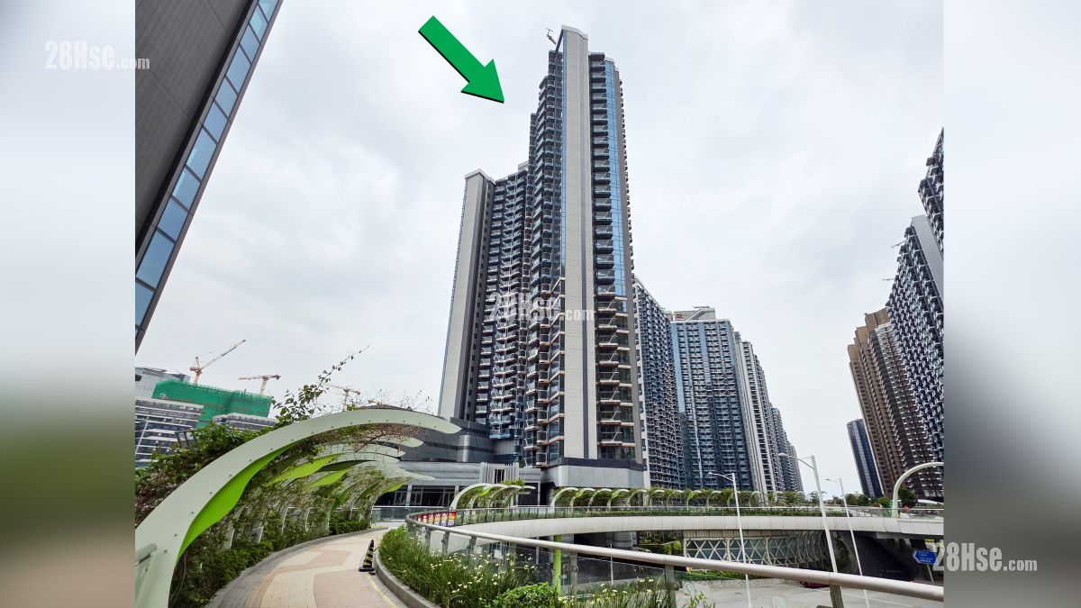 啟德海灣 2 屋苑設施環境 項目 (綠色箭嘴部分) 外的啟德空中花園近迴旋處