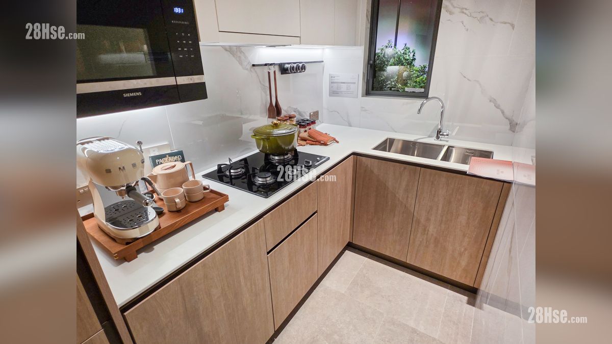 Phase 3 of One Victoria Cove Show Flat