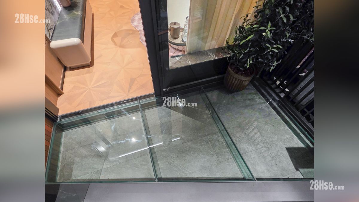 Phase 3 of One Victoria Cove Show Flat