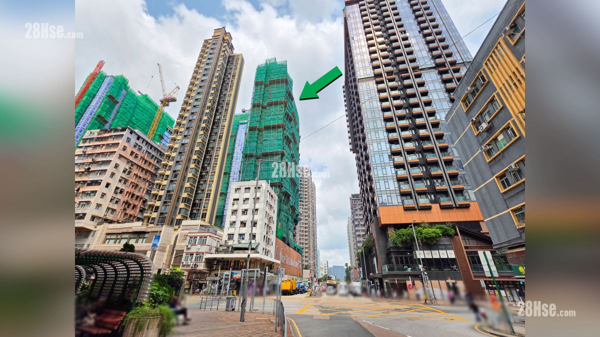 Phase 3 of One Victoria Cove Nearby Estate