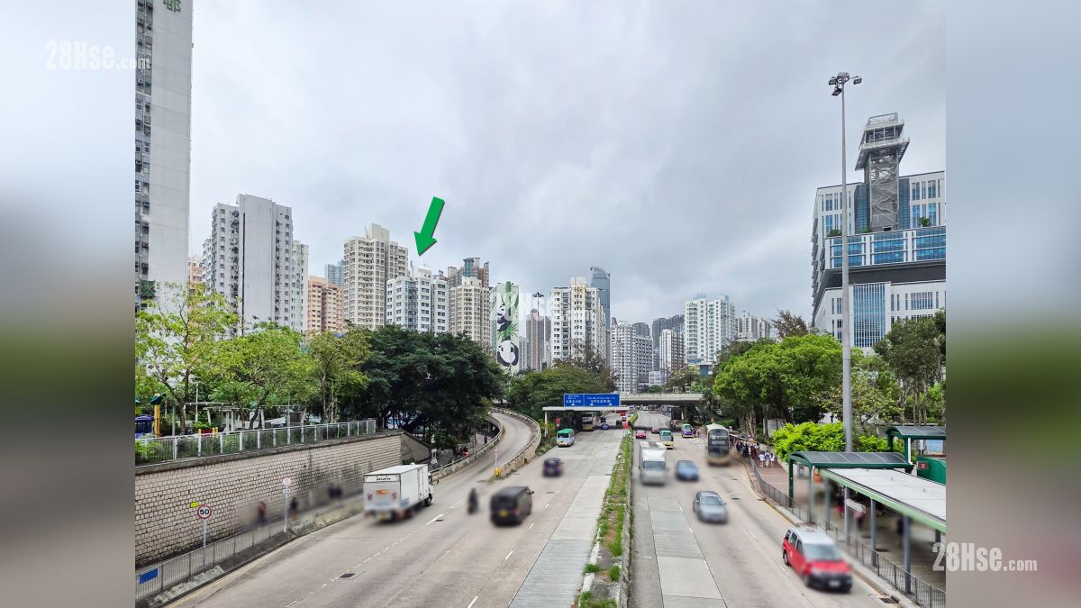 形瑨 附近街道 青山公路葵涌段, 項目位於綠色箭嘴部分